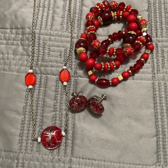 Vibrant Red / Gold & Silver Jewelry Set (some look vintage?) Screw Earrings - Picture 1 of 4